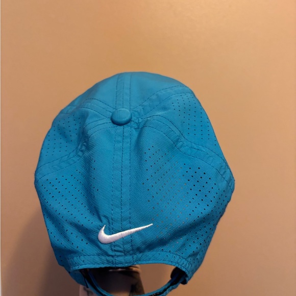 Nike Hat - Picture 2 of 2